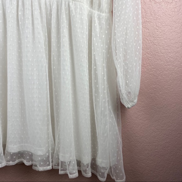 Showpo Bad Romance Dress - Picture 4 of 7